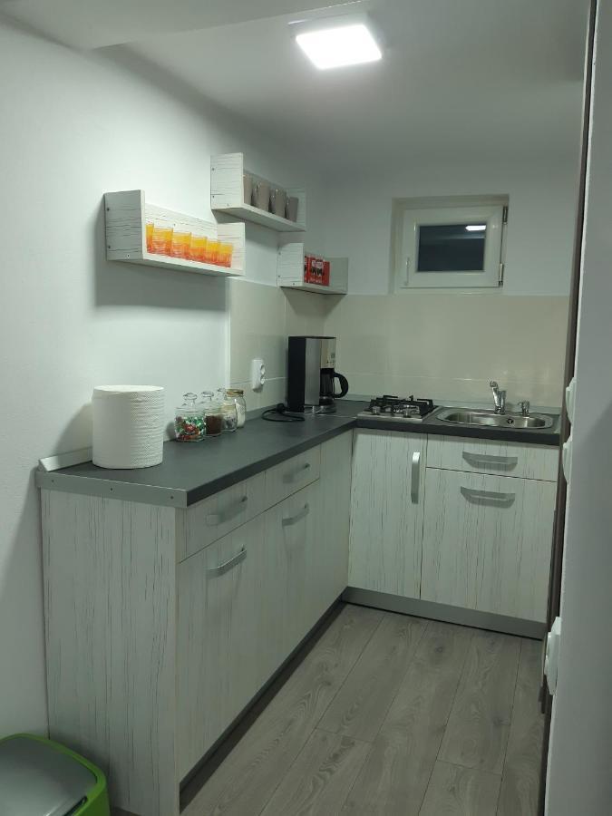 Apartament Magnolia Nearby City Center With Parking Sibiu Luaran gambar